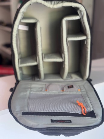 Lowepro Pro Runner 300 Aw