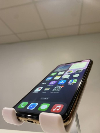 Apple iPhone Xs
