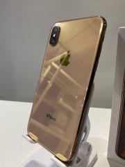 Apple iPhone Xs