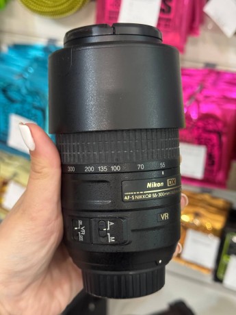 Nikon 55-300Mm F/4.5-5.6G