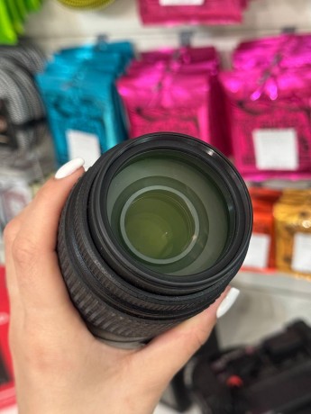 Nikon 55-300Mm F/4.5-5.6G