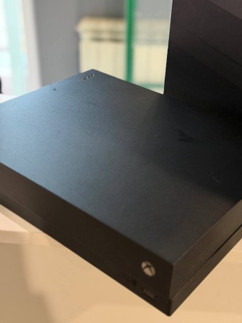 Microsoft Xbox One X