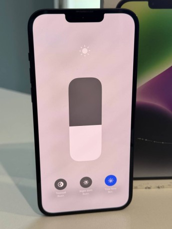 Apple iPhone 14 Plus