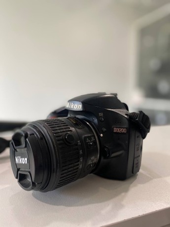 Nikon D3200 Kit