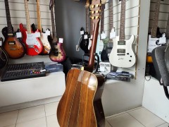 Yamaha Fg-401B