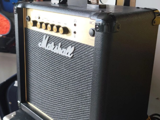 Marshall  Mg15g