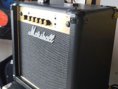 Marshall  Mg15g