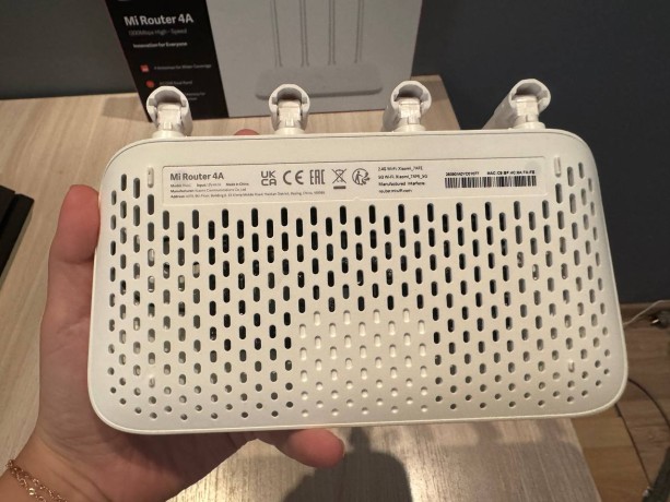 Xiaomi Mi Wi-Fi Router 4A