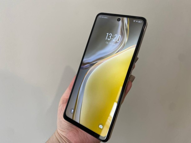 Infinix Hot 40 Pro