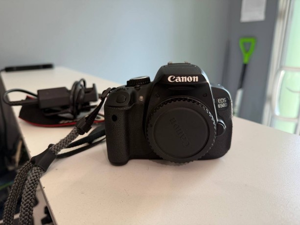 Canon Eos 650D Body