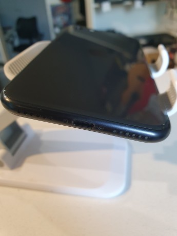 Apple iPhone Se 2020