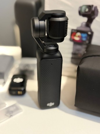 DJI Osmo Pocket 3 Creator Combo