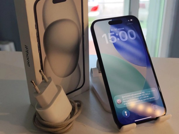 Apple iPhone 15