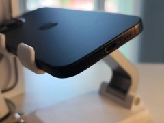 Apple iPhone 15
