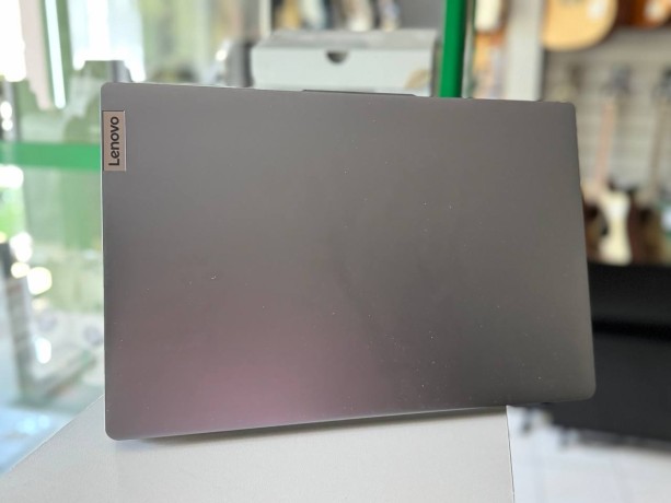 Lenovo Ideapad Slim 3 15Amn8