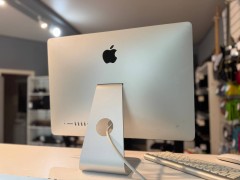 Apple iMac 21.5 (Late 2013) 2013