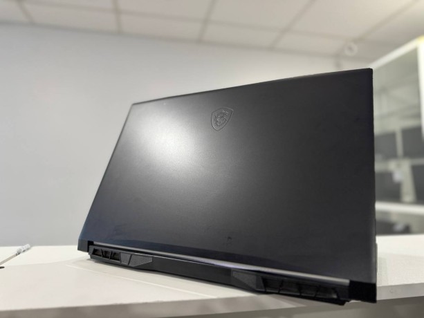 MSI Katana Gf76 12Ue-660Ru