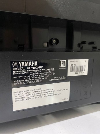 Yamaha Psr-E263