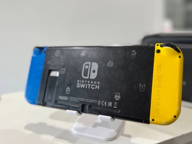 Nintendo Switch Fortnite Edition