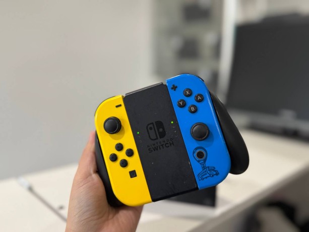 Nintendo Switch Fortnite Edition