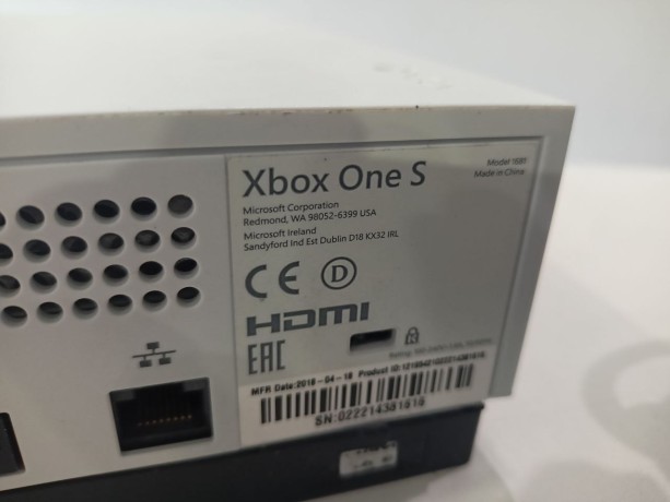 Microsoft Xbox One S