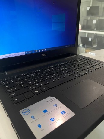Dell Inspiron 15