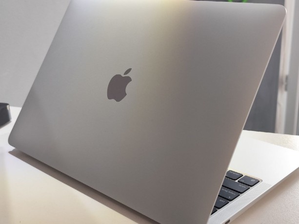 Apple Macbook Air M1 2020