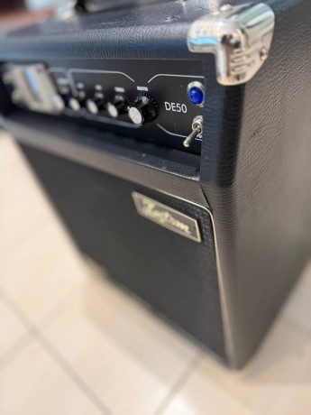 Kustom Deep End De50
