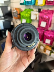 Canon Ef-S 18–55 Mm F/3.5-5.6 II