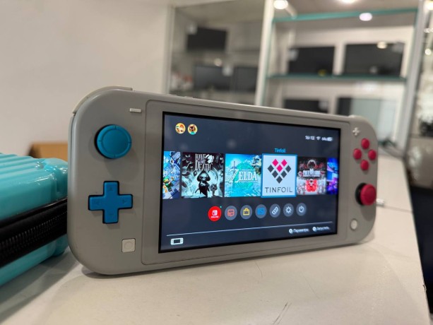Nintendo Switch Lite Limited Edition