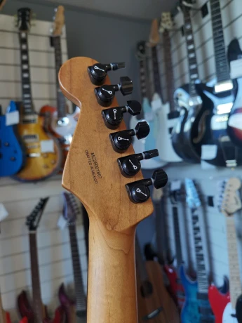 Charvel Pro-Mod Plus So-Cal SC1 HH HT EB
