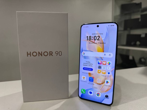 Honor 90