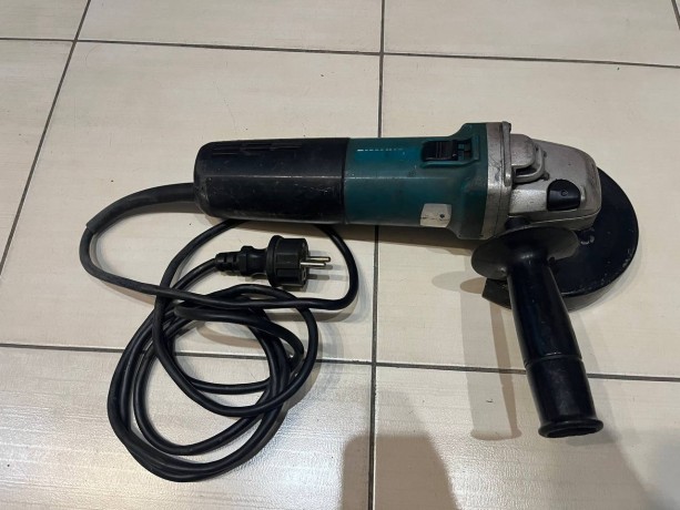 Makita 9565Cv