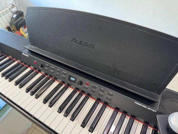 ALESIS Prestige Artist