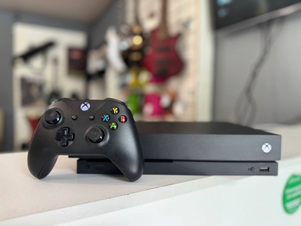 Microsoft Xbox One X