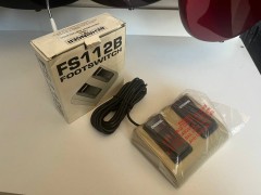 Behringer Fs112b