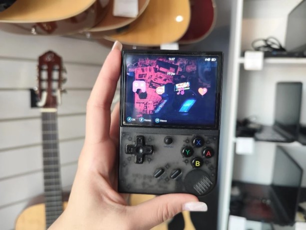 Anbernic Rg35xx Plus