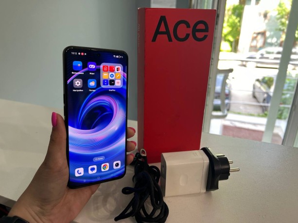 OnePlus Ace