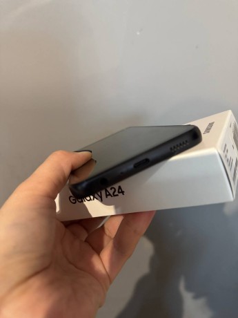 Samsung Galaxy A24