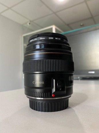 Canon Ef 85Mm F/1.8 Usm