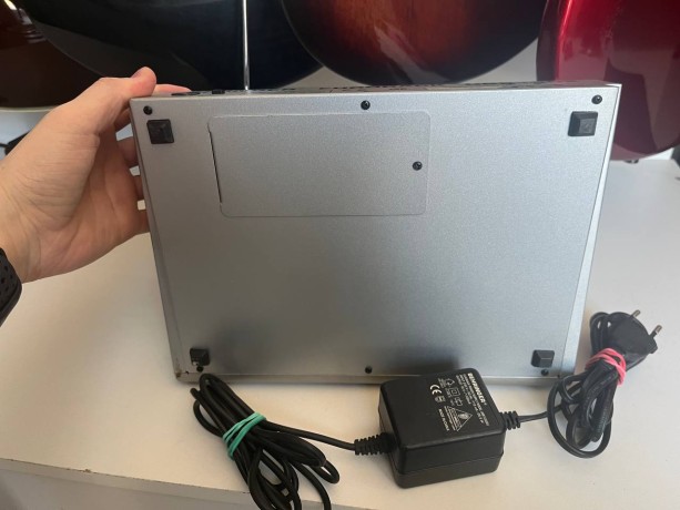 Behringer Eurorack Ubb1002