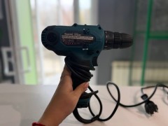 Makita Df0300
