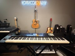Roland Fa 08