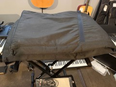 Roland Fa 08