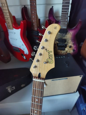 Cort G260CS