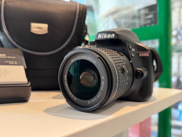 Nikon D3400 Kit