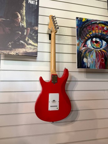 Behringer Stratocaster