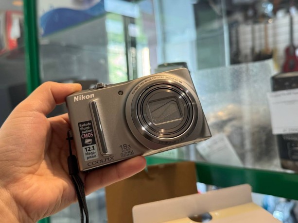 Nikon Coolpix S9100