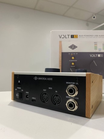 Universal Audio Volt 176