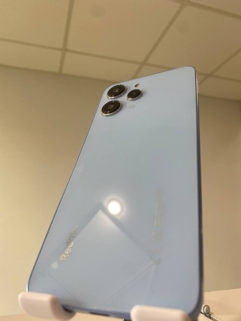 Xiaomi Redmi 12
